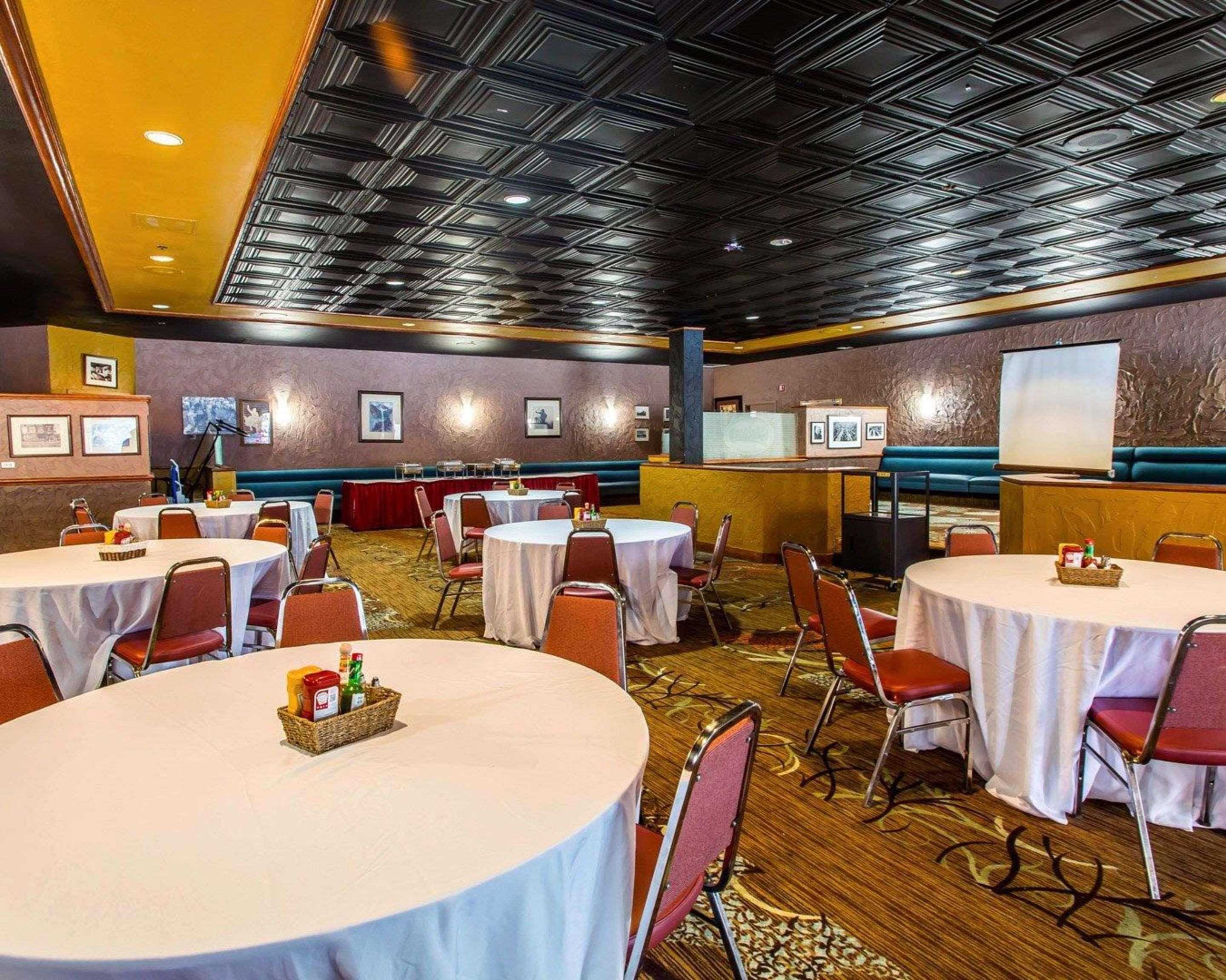 Quality Inn And Conference Center Greeley Downtown Εξωτερικό φωτογραφία
