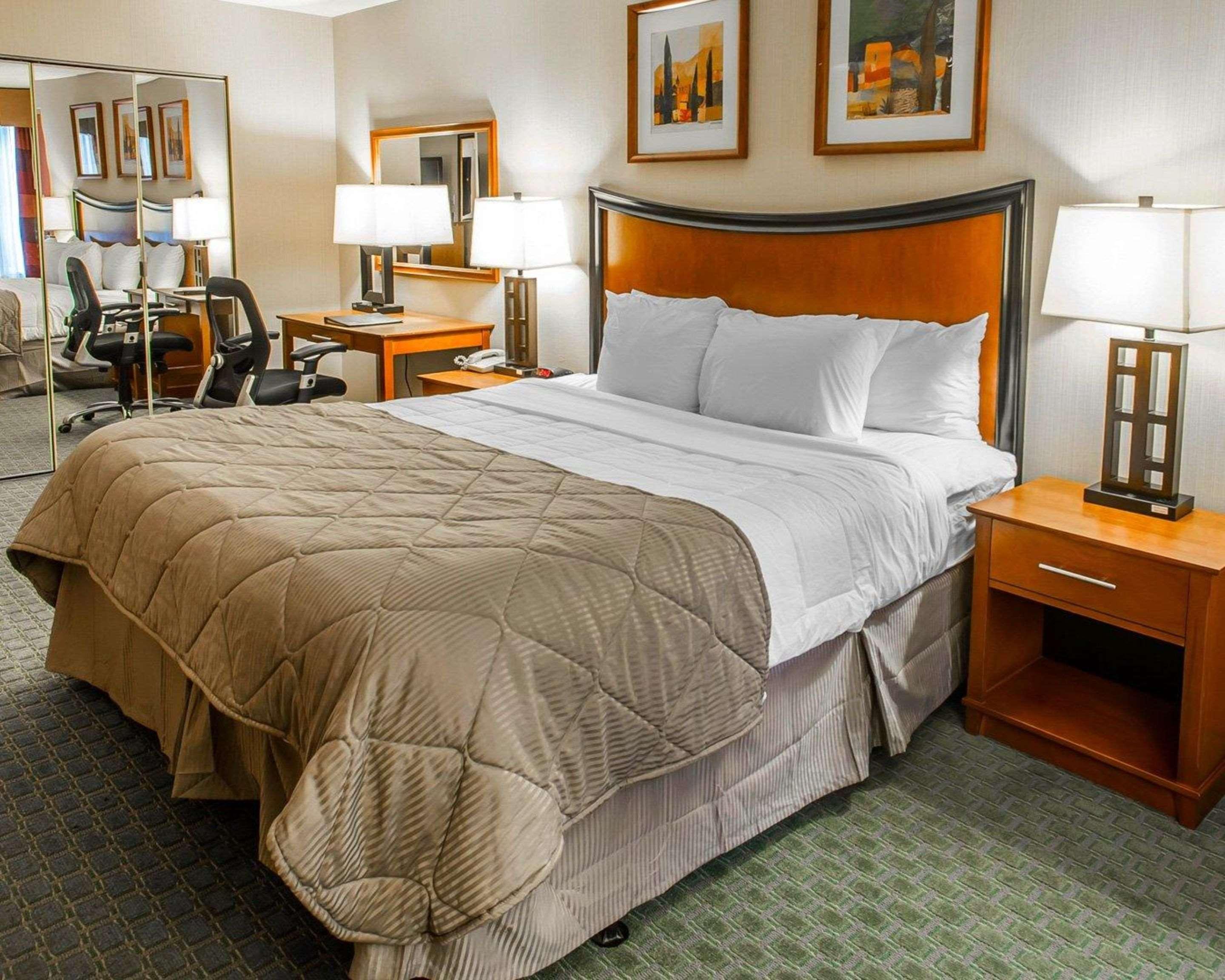 Quality Inn And Conference Center Greeley Downtown Εξωτερικό φωτογραφία