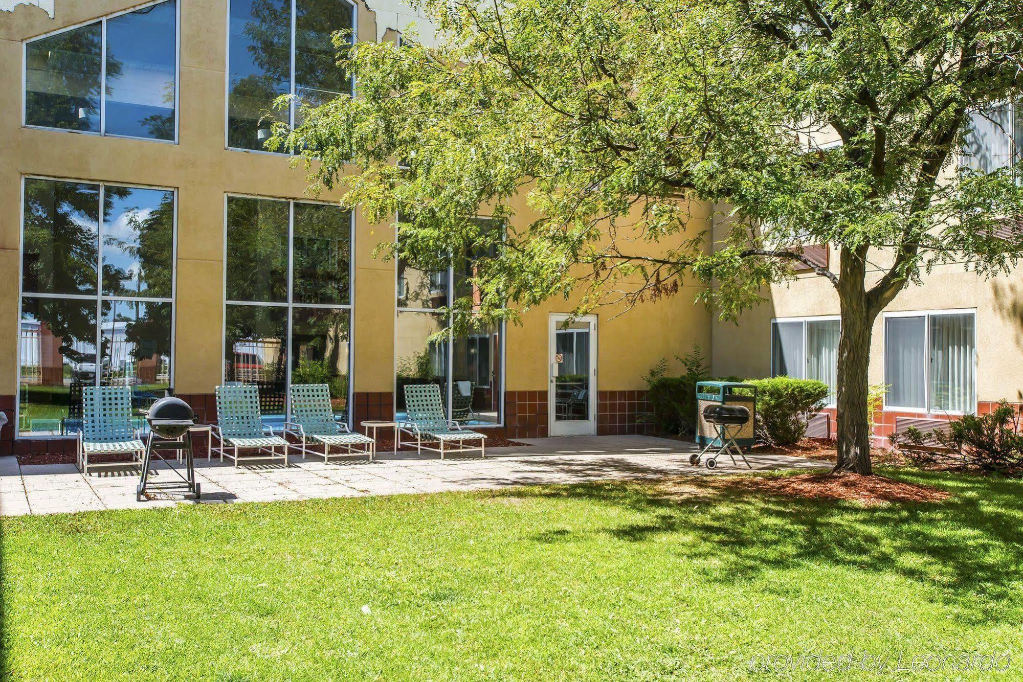 Quality Inn And Conference Center Greeley Downtown Εξωτερικό φωτογραφία